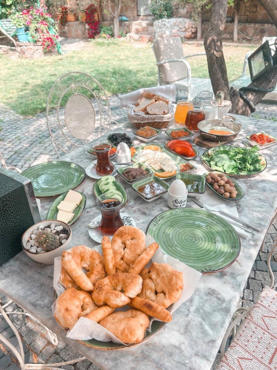 Ayvalı Eden Selene Hotel מראה חיצוני תמונה